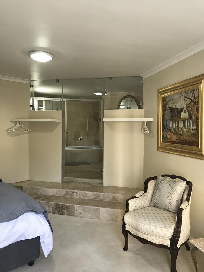 Francolin Manor Panzió Hermanus Kültér fotó